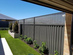 colorbond lattice fence extension 001