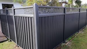 colorbond lattice fence extension 0010